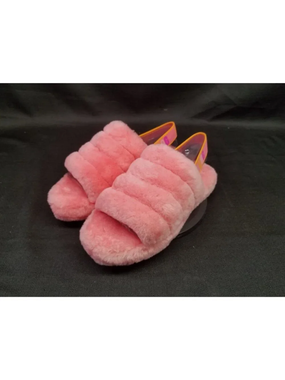 UGG Girls Fluff Yeah Slippers Slides Pink Size 6 NEW IN BOX!